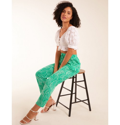 Leaf Print Capri Trousers